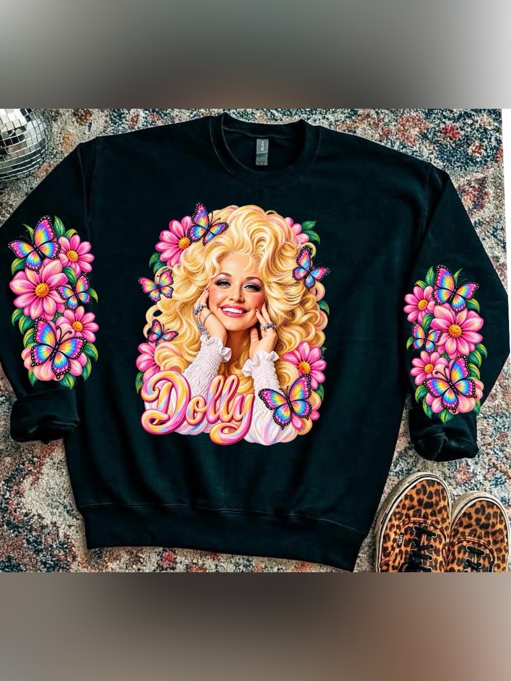 Brand new unisex crewneck sweatshirt dolly